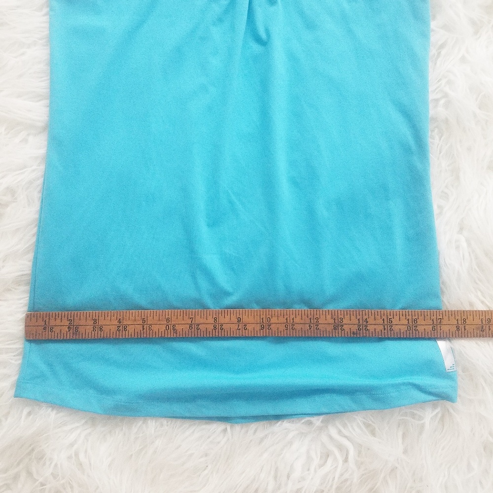 🍍3/$20 Razorback tank - Picture 4 of 5